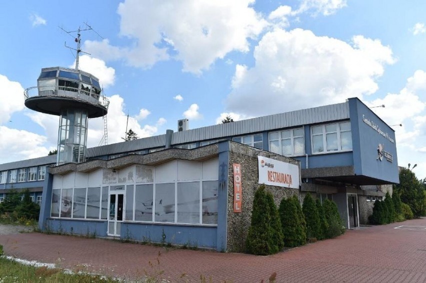 Czy powołanie spółki Lotnisko Leszno było trafionym pomysłem? Goszczący w Lesznie poseł o przejęciu lotniska                           