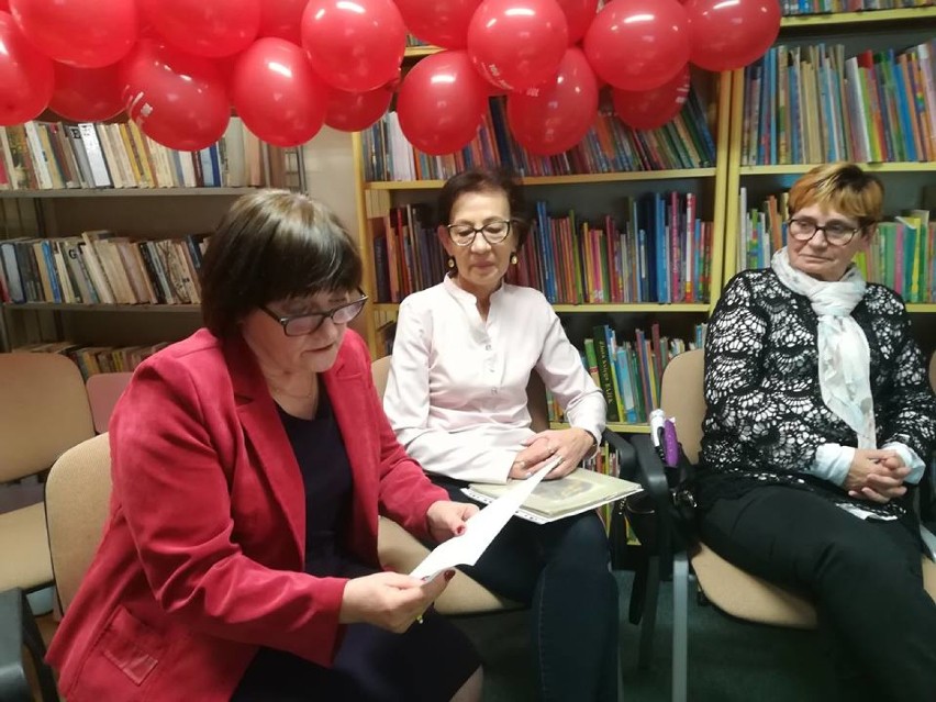 Biblioteka w Margoninie obchodziła urodziny Adama Mickiewicza. Wspólnie czytano jego utwory