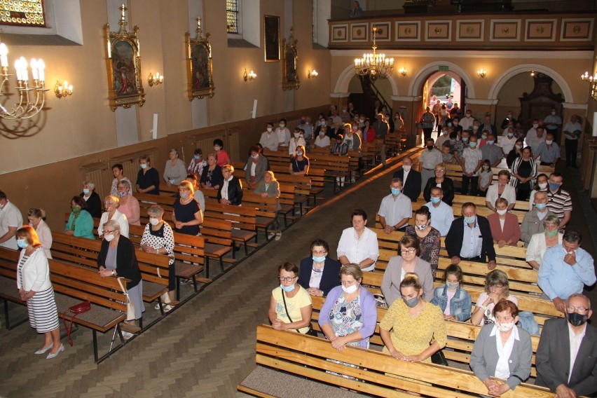 Odpust w parafii Podwyższenia św. Krzyża w Brzezinach