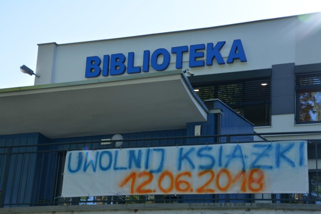 Biblioteka w Mogilnie włączyła się akcję uwalniania książek.