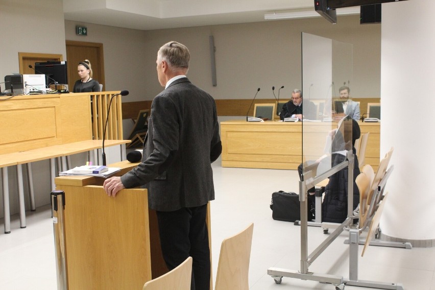 Sąd przesłuchuje biegłego na procesie Sebastiana Kościelnika