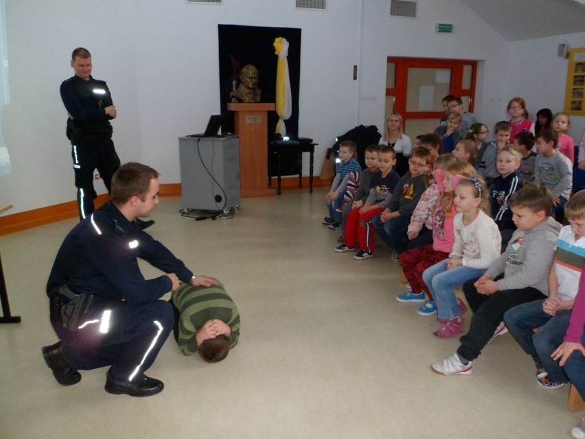 Spotkanie policji z najmłodszymi