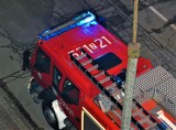 Groźny pożar w Sławsku na terenie zakładu gasiło 14 zastępów strażackich