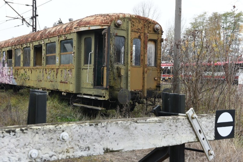 Wagony niedoszłej kolei marszałkowskiej pochodzą z lat 40....