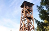 Znika wieża na Radziejowej, największa atrakcja Beskidu Sądeckiego 