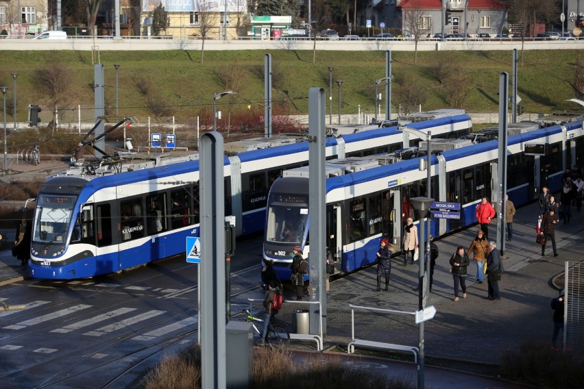 Porno w tramwaju, czyli najbardziej kontrowersyjne zachowania motorniczych i kierowców MPK