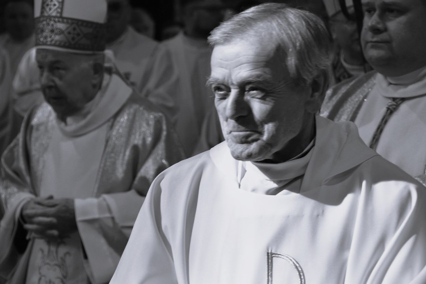Ks. Andrzej Szkudlarek zmarł w wieku niespełna 75 lat.