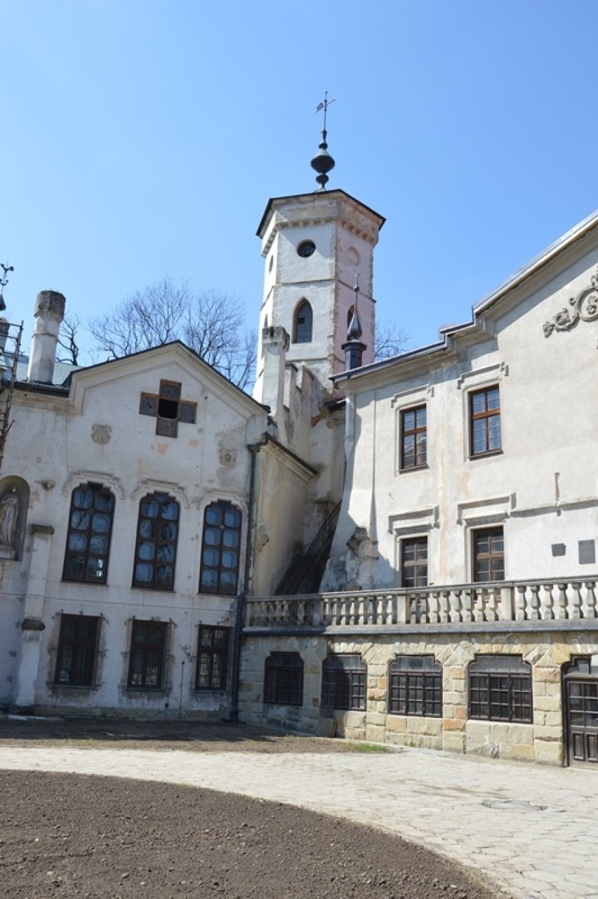Pałac Stadnickich w Nawojowej będzie jak nowy
