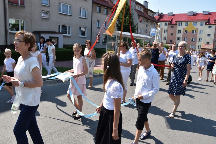 Człuchów. Procesje Bożego Ciała w parafiach Matki Bożej Królowej Polski i św. Jakuba Apostoła