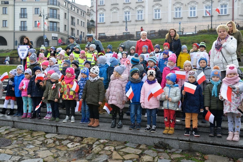 W piątek o godz. 11.11 mieszkańcy Przemyśla spotkali się na...