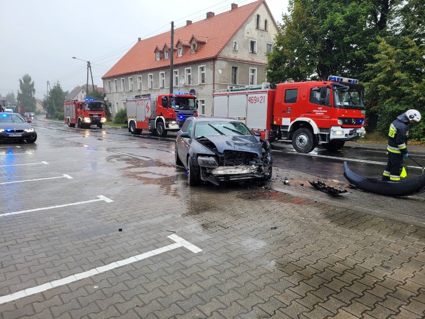 Wypadek w Ołdrzychowicach Kłodzkich. Zderzyły się trzy samochody