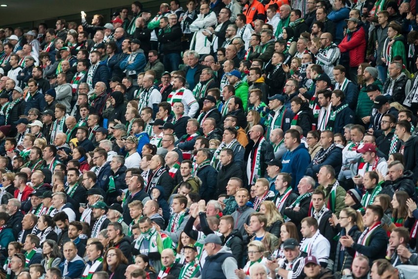 Legia - Piast 0:1. Fornalik ograł mistrzów! Kibice Piasta...