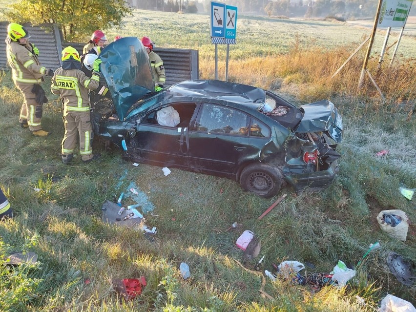 Gmina Gniezno. Poranne dachowanie w Jankowie Dolnym