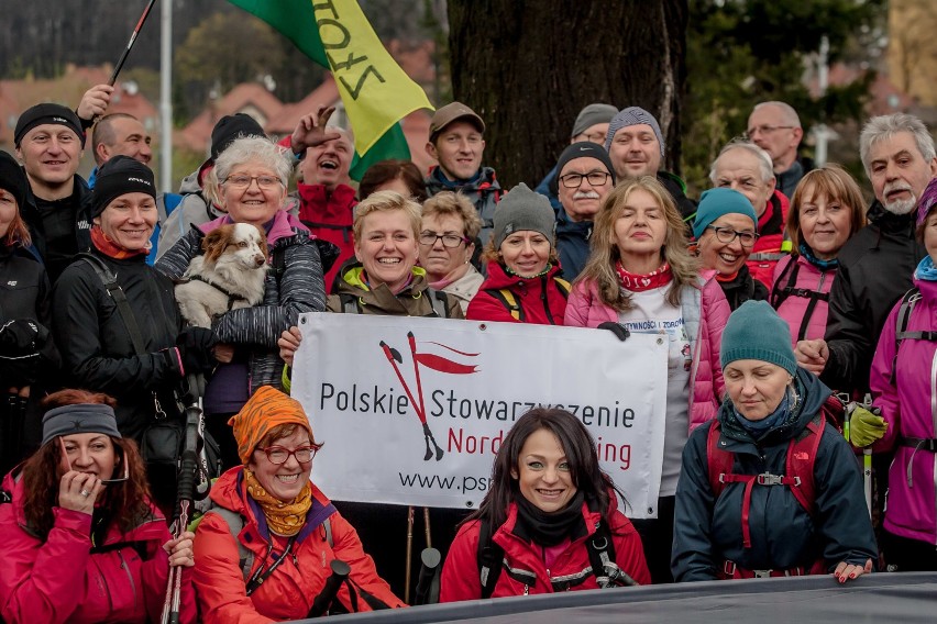 Rajd w ramach 2. Amatorskiej Ogólnopolskiej Ligi Mistrzów Nordic Walking w Wałbrzychu