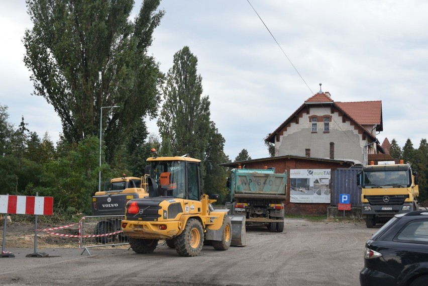 Remont ulicy Dworcowej w Więcborku potrwa do końca roku.