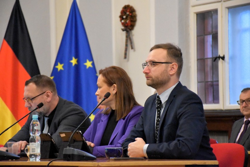 Obrady Rady Miejskiej w Sławnie - 29.12.2023