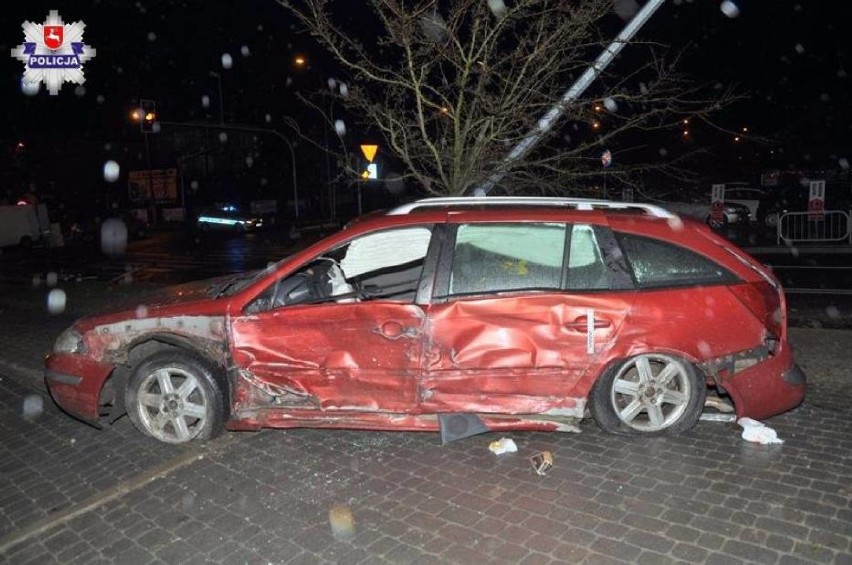 Pięć młodych osób trafiło do szpitala po wypadku do jakiego...