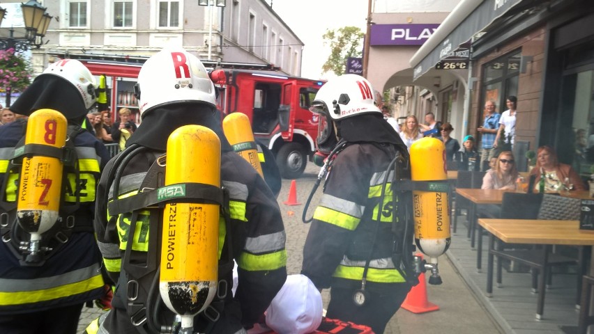 Pożar podczas imprezy na rynku [WIDEO, ZDJĘCIA]