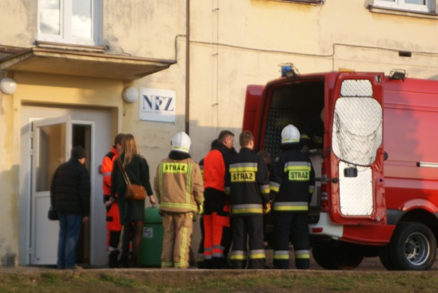 Szpital w Kaliszu wspólnie ze strażakami ćwiczy na wypadek koronawirusa