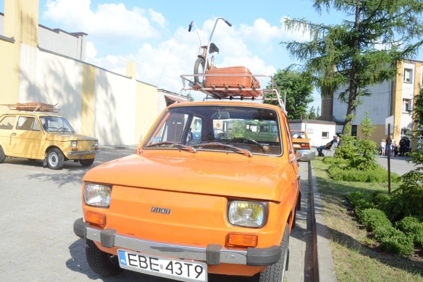 Wystawa pojazdów zabytkowych w Zelowie [ZDJĘCIA]