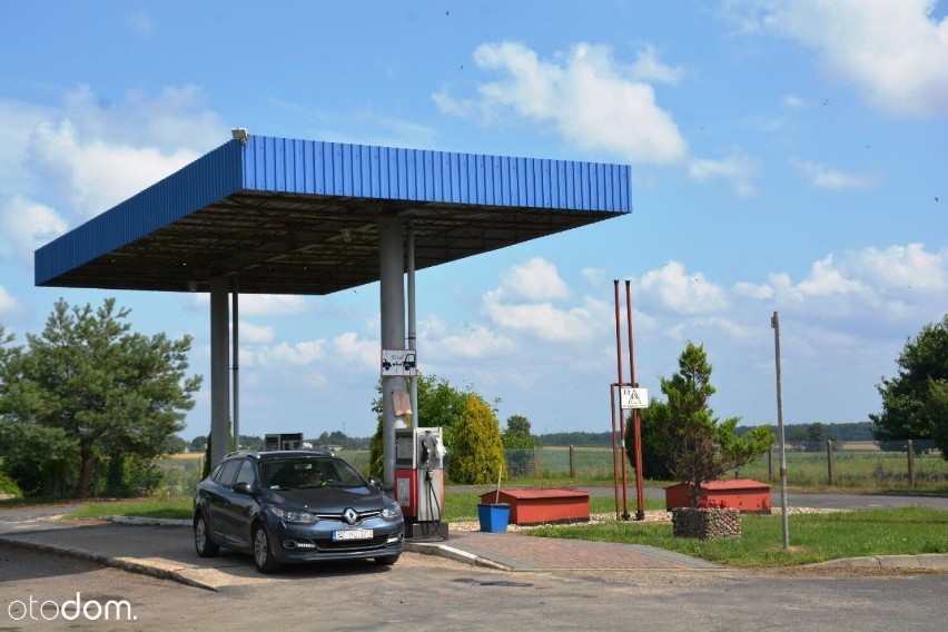 Stacja paliw w Czarnożyłach wystawiona na sprzedaż. Za ile?