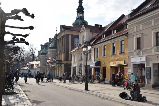 Pszczyna. Czekanie na nowe ogródki letnie