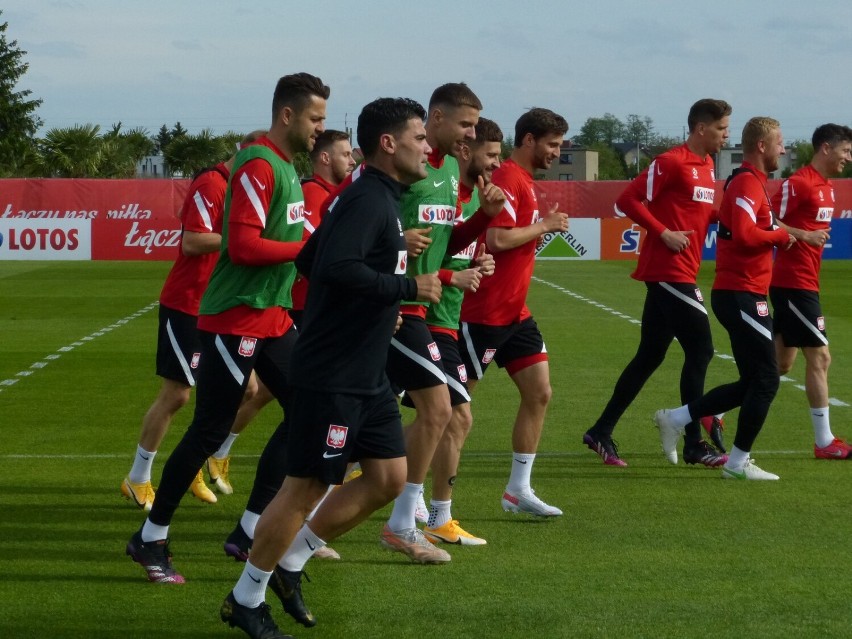 EURO 2020. Opalenica. Reprezentacja Polski po pierwszym treningu w Hotelu Remes. Najlepsi polscy piłkarze trenowali w Opalenicy