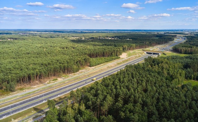 Do użytku kierowców oddano już prawie 82 km S19 w woj. podkarpackim, są    to odcinki: Lasy Janowskie - Rzeszów Południe.