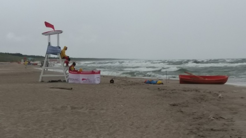 Przygotowania do sezonu w Dąbkach, Darłówku i Jarosławcu. Od kiedy ratownicy na plaży? 