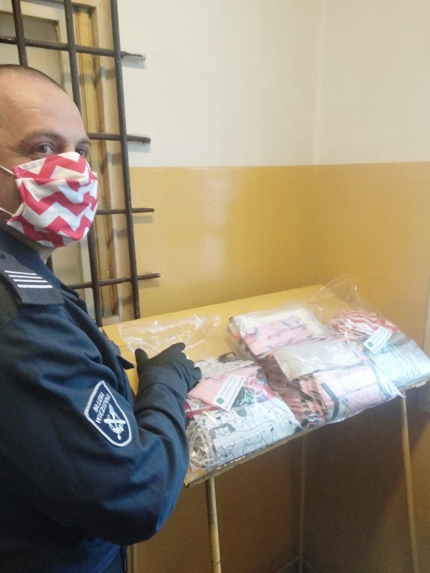 #zarażamydobrem - Ochronne maseczki z akcji "Choszczno szyje - by pomóc" trafiły do Zakładu Karnego w Stargardzie
