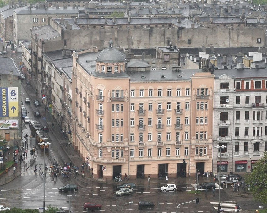 Hotel Polonia Palast odzyskał w ubiegłym roku, po siedmiu...