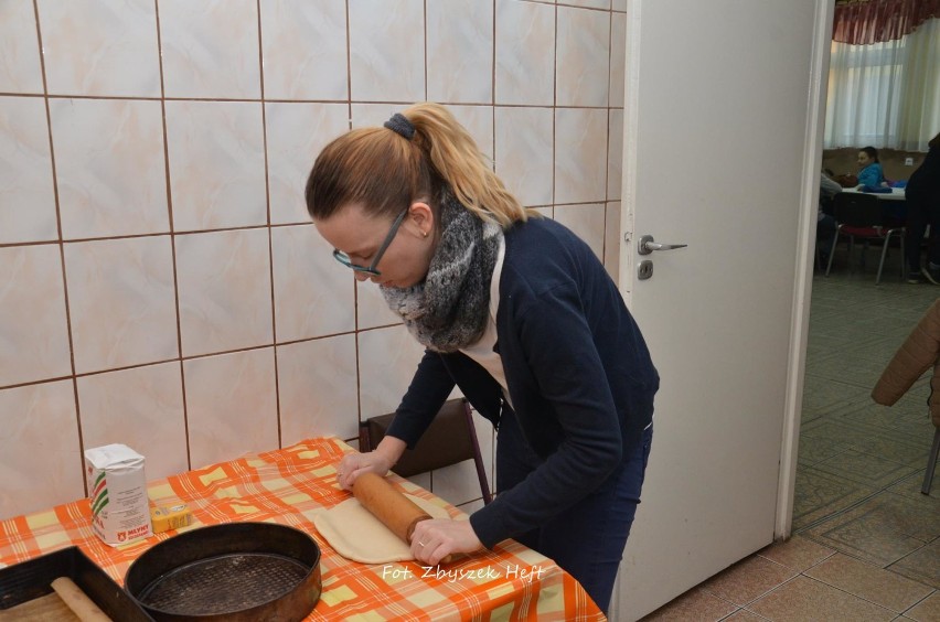 Karlikowo - uczyli się robić pizzę