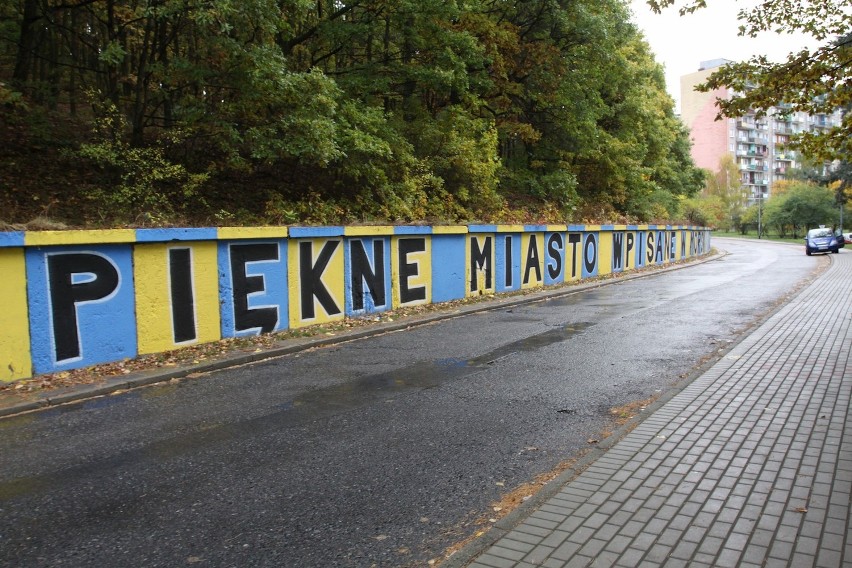 21.10.2011 r. Kibice Arki stworzyli rekordowe graffiti,...