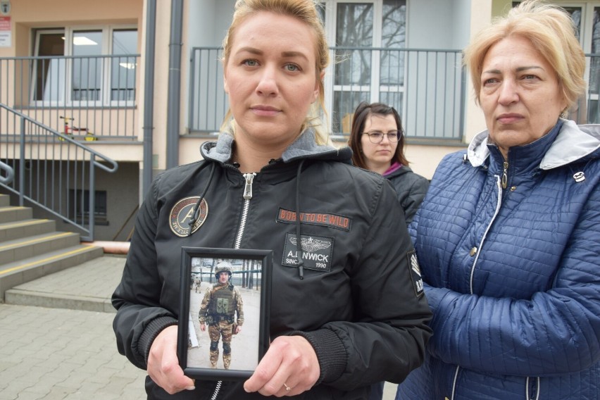 Wdowa po ukraińskim żołnierzu w Zduńskiej Woli prosi polityków o odwagę i ratunek dla Ukrainy