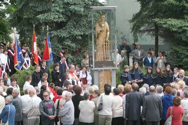 Tłumy mieszkańców wzięły udział w uroczystości poświęcenia figury św. Wawrzyńca