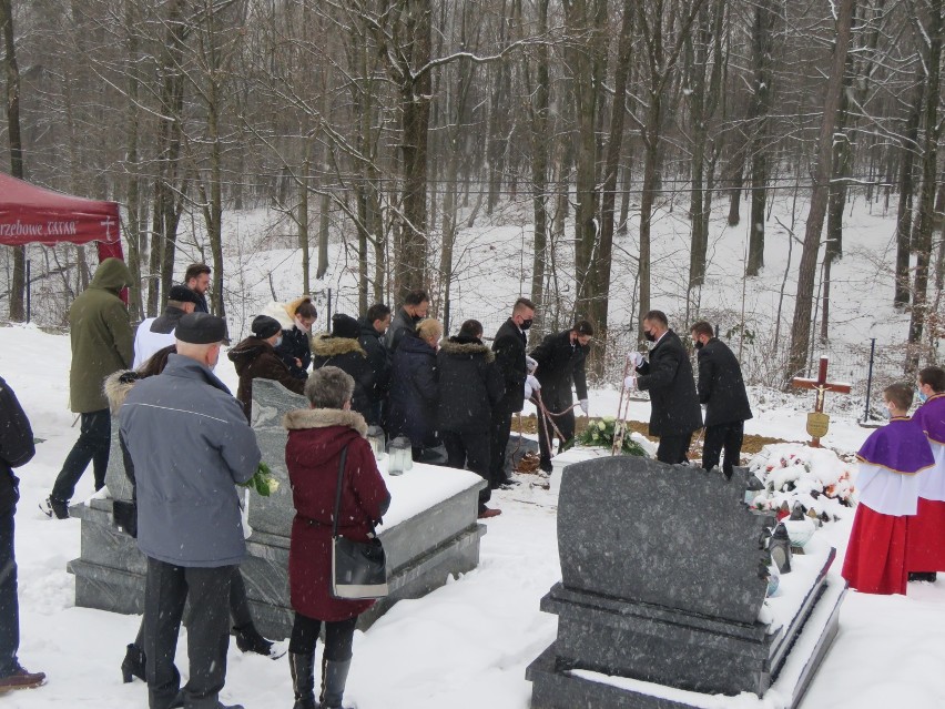 Pogrzeb 23-latka z Wysokiej koło Wadowic, który został...