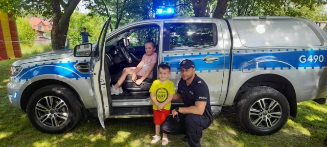 Policjanci z Olkusza czuwają nad bezpieczeństwem podczas letniego wypoczynku