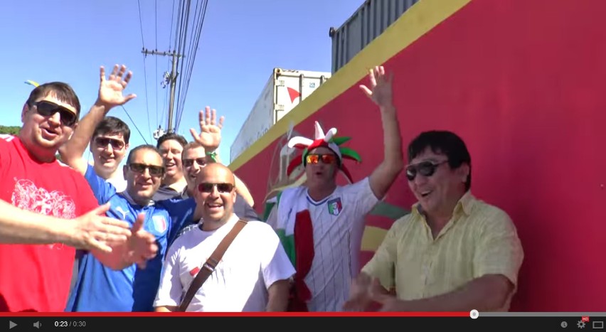 Mundial 2014 Brazylia: Rosyjscy kibice śpiewają "Polska, biało-czerwoni!" [WIDEO]