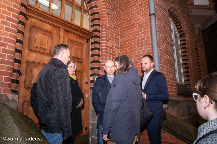 Prezydent Stargardu Rafał Zając w piątkowy wieczór, 6 marca...