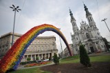 Ratusz podjął decyzję - od września odnowiona tęcza na placu Zbawiciela