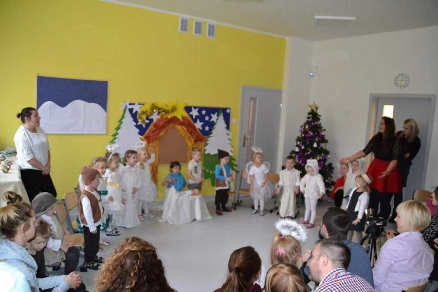 W Przedszkolu Miejskim nr 3 uczy się maluchy tradycji bożonarodzeniowych 