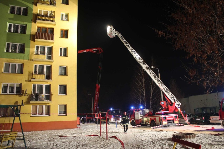 Straż pożarna w Zawierciu przeprowadziła ćwiczenia przy ulicy Wyszyńskiego [ZOBACZ ZDJĘCIA]