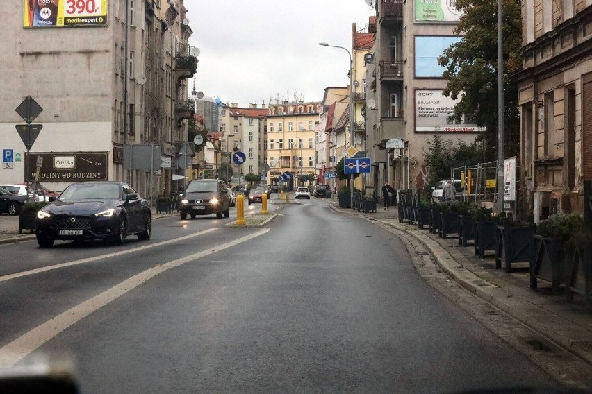Na ulicy Jaworzyńskiej zgłoszono przekraczanie prędkości na...