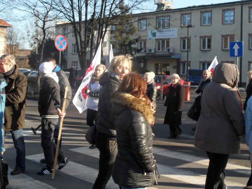 Bytom : KWK Bobrek-Centrum cały czas strajkuje. Mają duże poparcie