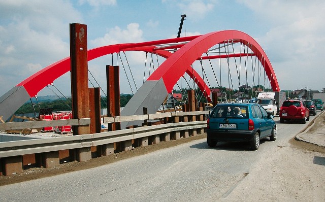 W czwartek ma odbyć się próba obciążeniowa nowego wiaduktu w Mogilanach