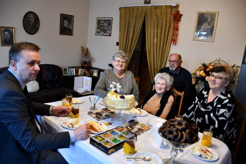 Pani Kamilla Bonarska z Piotrkowa świętuje 100. urodziny