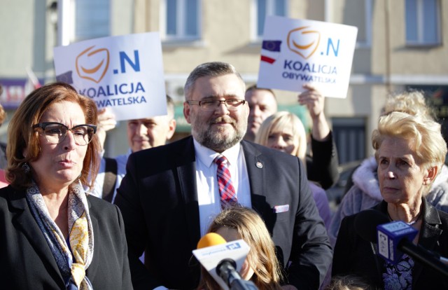 Wybory Samorządowe 2018 zbliżają się wielkimi krokami. Małgorzata Kidawa-Błońska oraz Iwona Śledzińska-Katarasińska były w Łomży