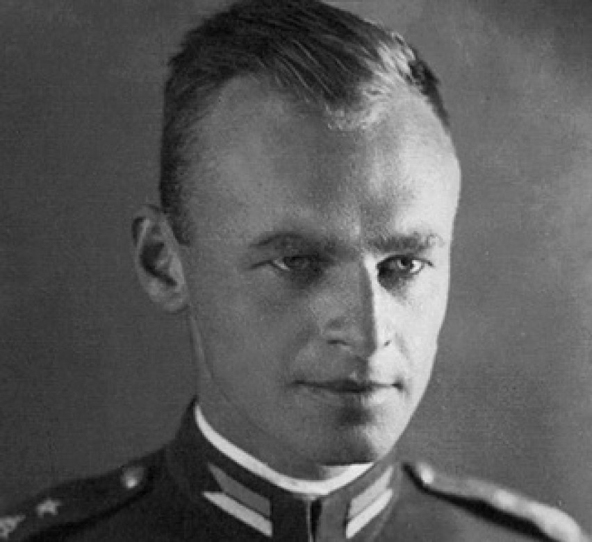 Rotmistrz Witold Pilecki

pseudonimy „Witold", „Tomek",...