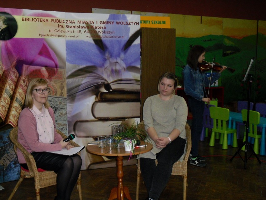 Światowy Dzień Poezji w wolsztyńskiej bibliotece
