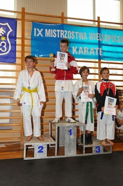 Karatecy z medalami
